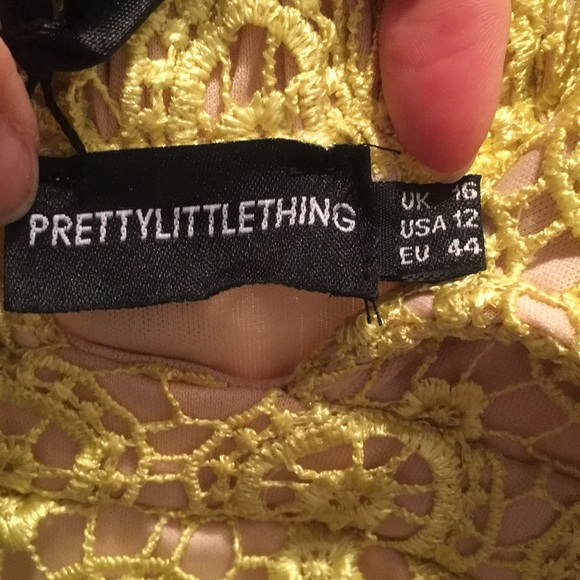 PrettyLittleThing yellow lace bodycon dress 💛 - Picture 3 of 4